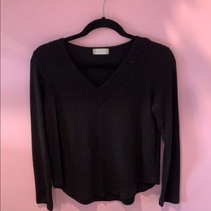 Super adorable black shirt